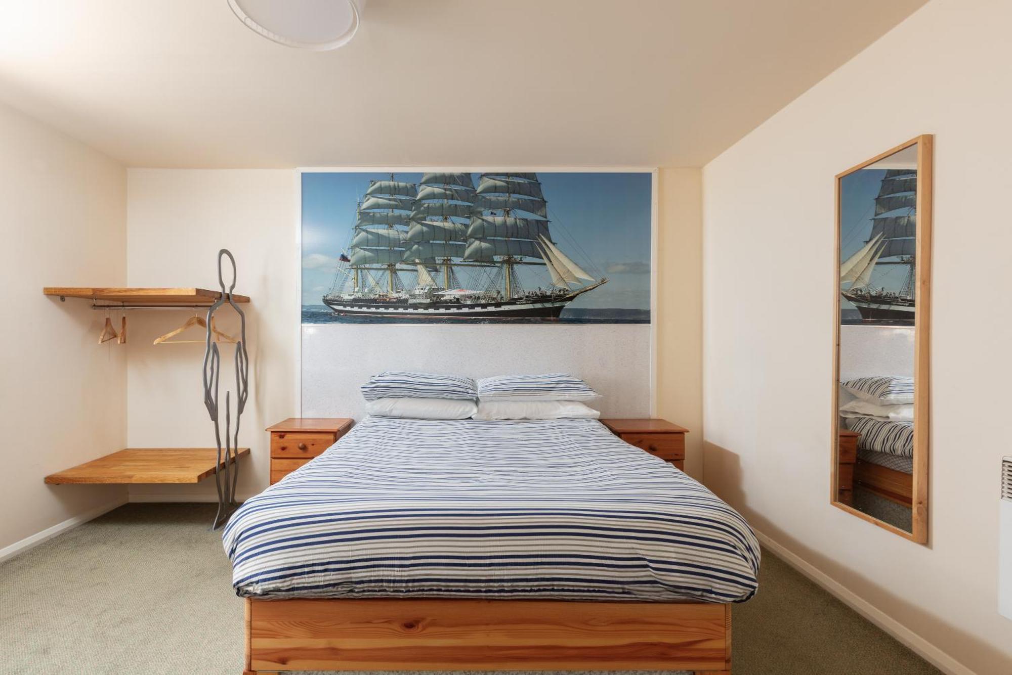 Discovery Accommodation Whitby Ngoại thất bức ảnh