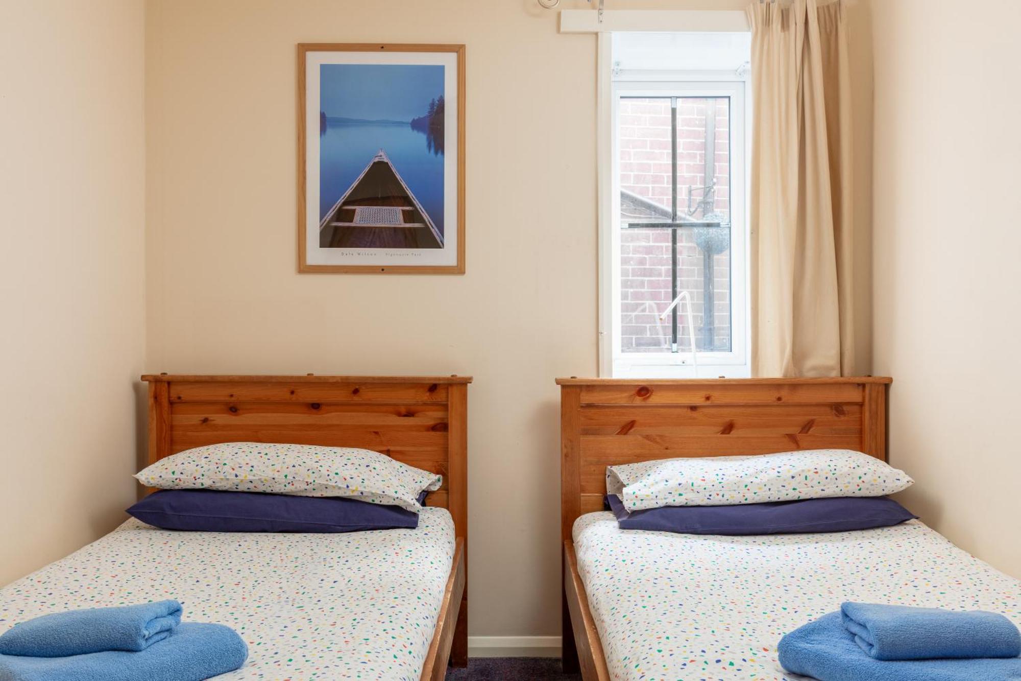 Discovery Accommodation Whitby Ngoại thất bức ảnh